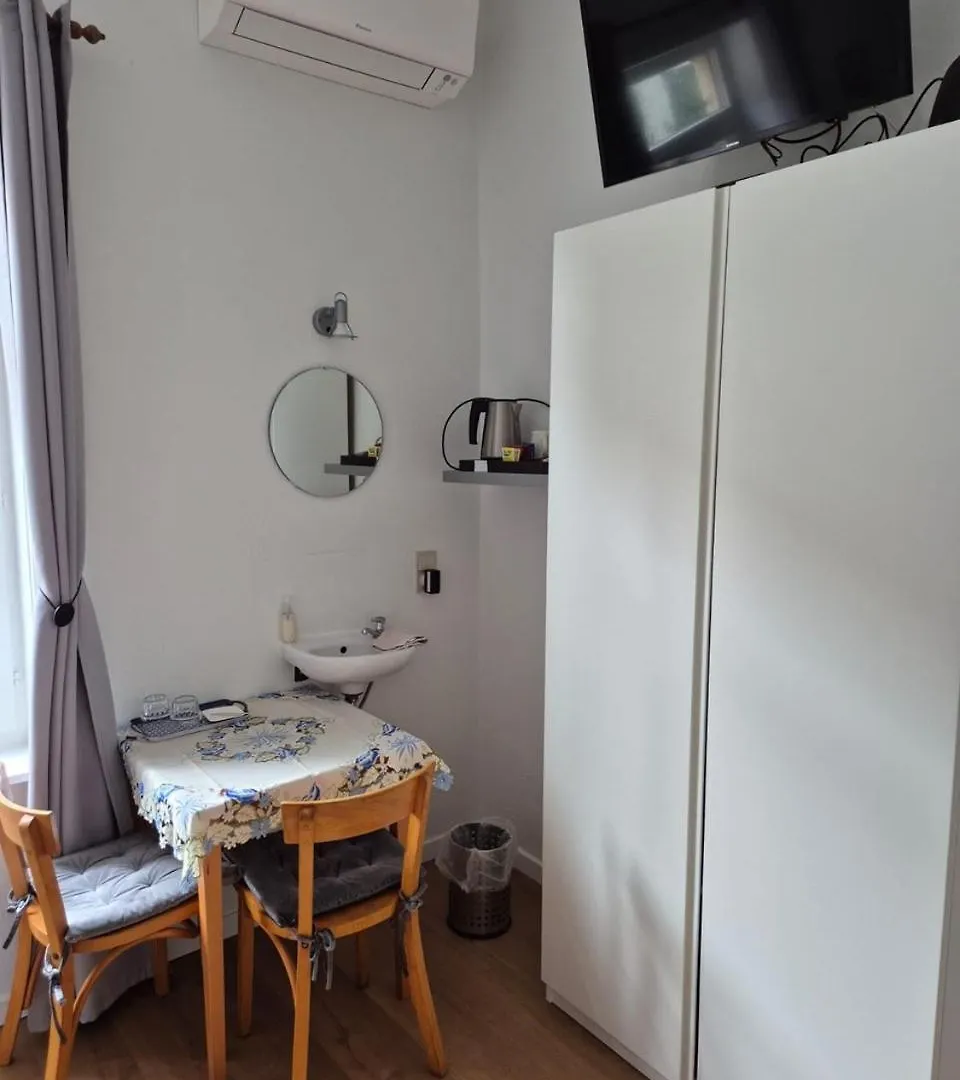 8 Hôtels du Centre Historique de Bruges pour Voyager Sans Stress